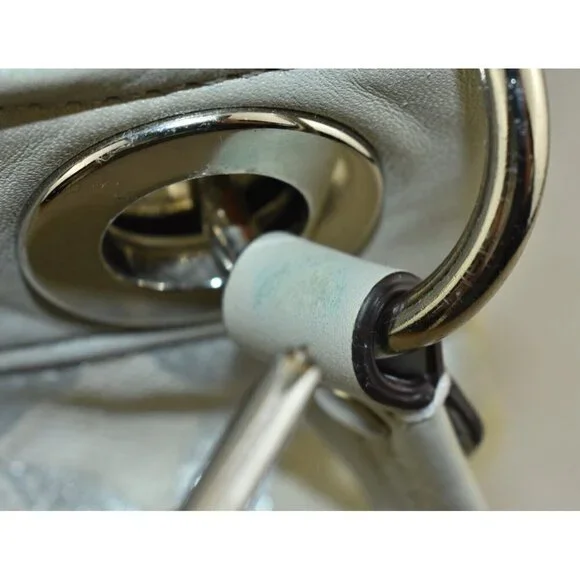 Coach Womens Ashley Signature Op Art Hippie Purse Silver Cream Shoulder Handbag - Picture 9 of 14